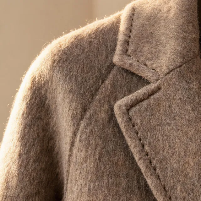 Fine wool outerwear fabric